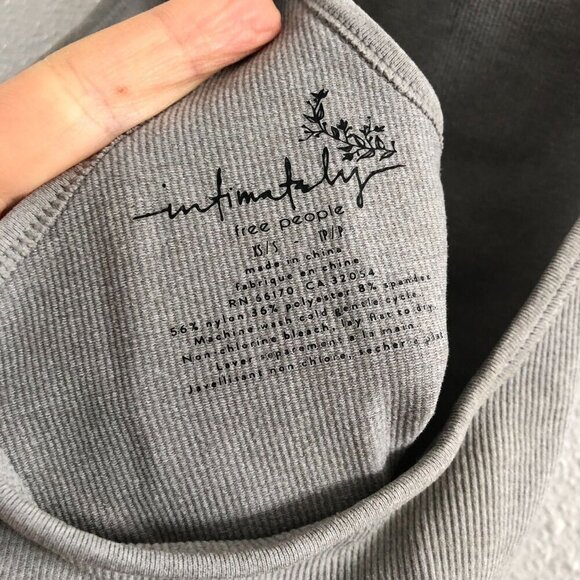 INTIMATELY BY FREE PEOPLE Sleeveless Ribbed Tank Top Size M/L - Picture 5 of 7